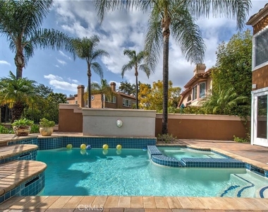 26325 Cannes - Photo Thumbnail 42