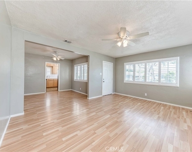 17309 Elgar Avenue - Photo Thumbnail 3