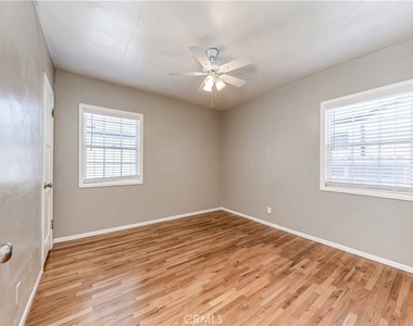 17309 Elgar Avenue - Photo Thumbnail 11