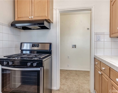 17309 Elgar Avenue - Photo Thumbnail 9
