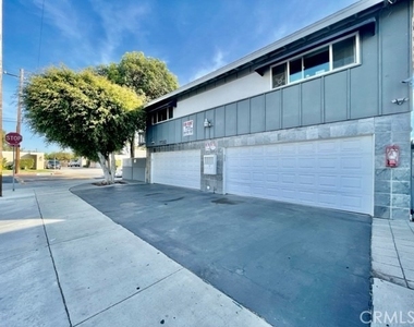 7732 Cypress - Photo Thumbnail 26