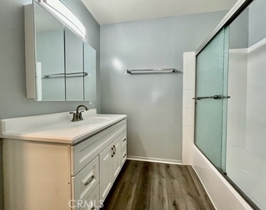 7732 Cypress - Photo Thumbnail 12