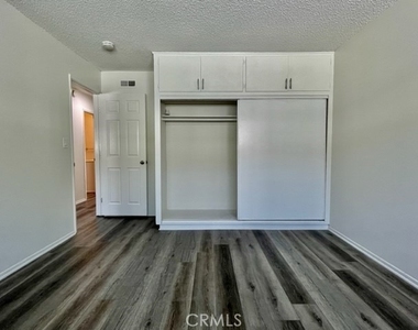 7722 Cypress - Photo Thumbnail 8