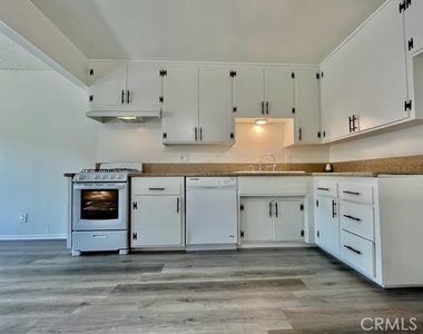 7722 Cypress - Photo Thumbnail 33