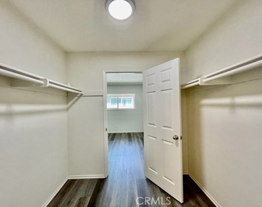 7722 Cypress - Photo Thumbnail 18
