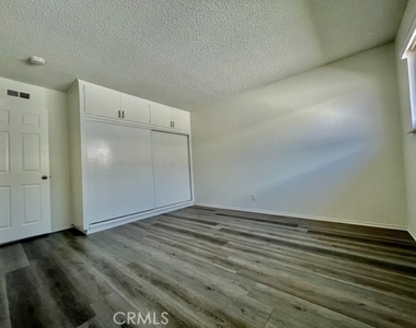 7722 Cypress - Photo Thumbnail 14