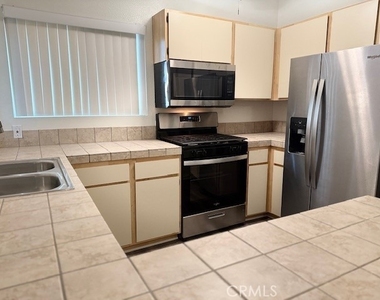 79700 Avenue 42 - Photo Thumbnail 19