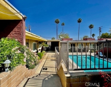 68460 Kings Road - Photo Thumbnail 16