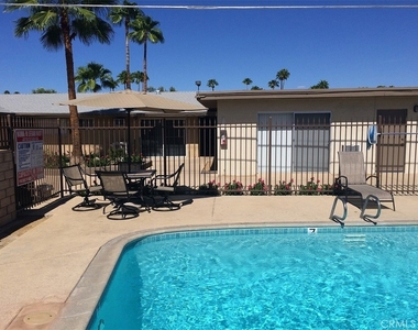 685 E Vista Chino - Photo Thumbnail 6