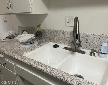 686 E Cottonwood Road - Photo Thumbnail 13