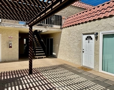 36953 Bankside Drive - Photo Thumbnail 4