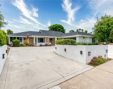 1800 Irvine - Photo Thumbnail 23