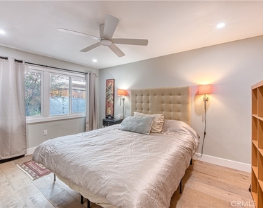 1800 Irvine - Photo Thumbnail 15