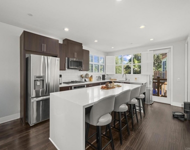 1859 N Vulcan Avenue - Photo Thumbnail 5