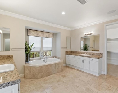 7625 Circulo Sequoia - Photo Thumbnail 29