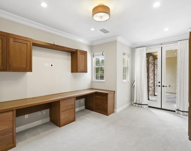 7625 Circulo Sequoia - Photo Thumbnail 21