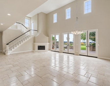 7625 Circulo Sequoia - Photo Thumbnail 9