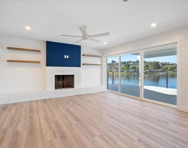 1498 La Linda Drive - Photo Thumbnail 4