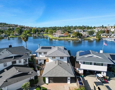 1498 La Linda Drive - Photo Thumbnail 33