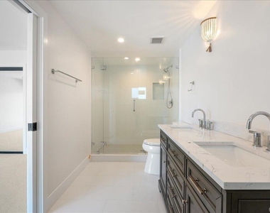 1498 La Linda Drive - Photo Thumbnail 17
