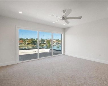 1498 La Linda Drive - Photo Thumbnail 12