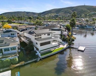 1498 La Linda Drive - Photo Thumbnail 40