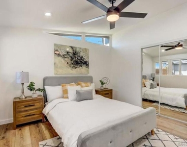 6265 Lake Alamor Avenue - Photo Thumbnail 8