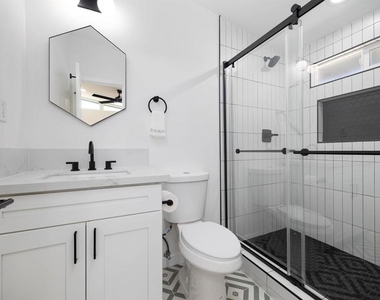 6265 Lake Alamor Avenue - Photo Thumbnail 9