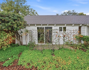 20 Kent Place - Photo Thumbnail 81