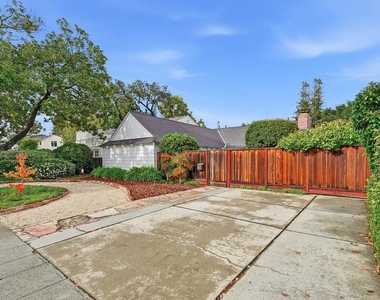 20 Kent Place - Photo Thumbnail 2