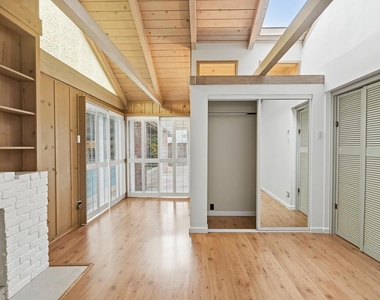 20 Kent Place - Photo Thumbnail 15