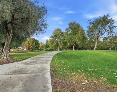 20 Kent Place - Photo Thumbnail 93