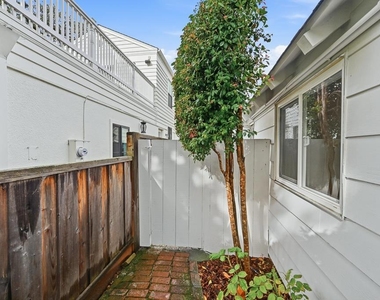 20 Kent Place - Photo Thumbnail 79
