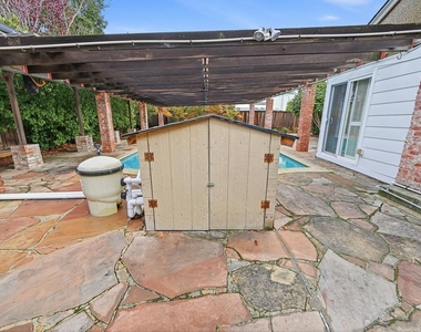 20 Kent Place - Photo Thumbnail 76