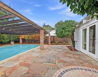 20 Kent Place - Photo Thumbnail 67