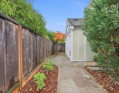20 Kent Place - Photo Thumbnail 69
