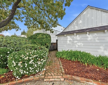 20 Kent Place - Photo Thumbnail 78