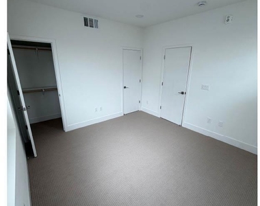 1753 Capulet Drive - Photo Thumbnail 8