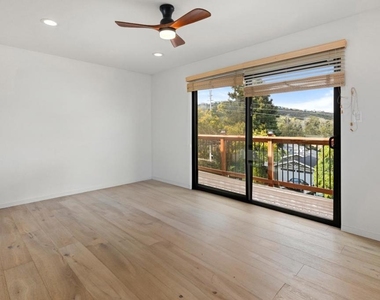 70 Adam Court - Photo Thumbnail 8