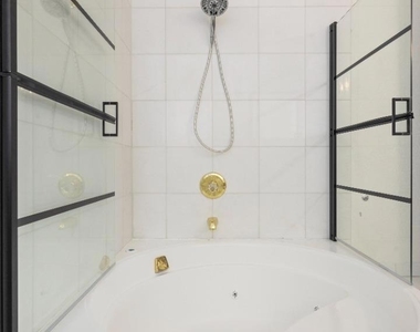 70 Adam Court - Photo Thumbnail 20