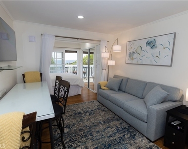 464 Bent Street - Photo Thumbnail 8