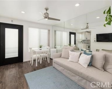 577 Ramona - Photo Thumbnail 4
