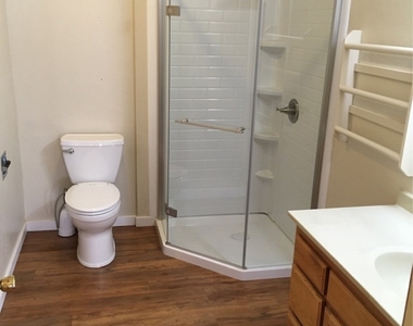 3690 Tulare Street - Photo Thumbnail 9