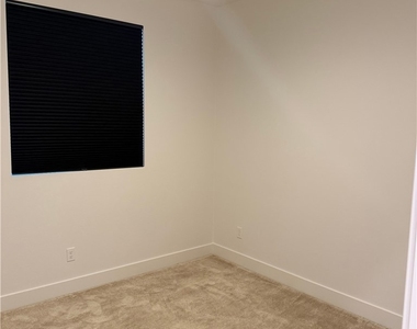 3930 Lavine Way - Photo Thumbnail 22