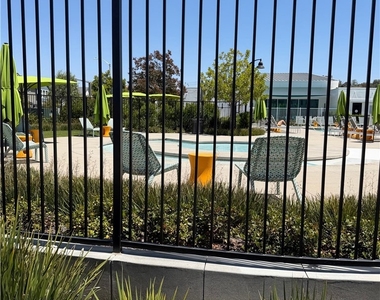 3930 Lavine Way - Photo Thumbnail 25