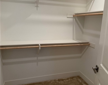3930 Lavine Way - Photo Thumbnail 14
