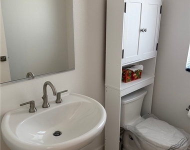 3930 Lavine Way - Photo Thumbnail 9