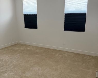 3930 Lavine Way - Photo Thumbnail 10