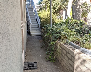 4515 Castle Lane - Photo Thumbnail 10