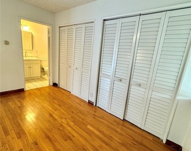141 W Fairview Avenue - Photo Thumbnail 12